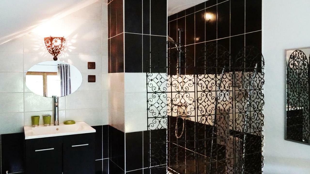 Le Vieux Pressoir Lägenhet Saint-Germain-lès-Arlay Exteriör bild
