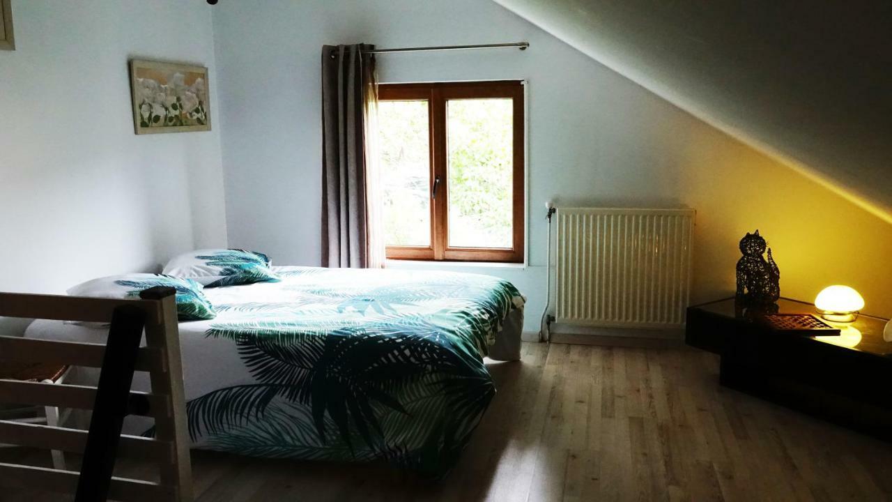 Le Vieux Pressoir Lägenhet Saint-Germain-lès-Arlay Exteriör bild